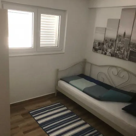 Punta Skala 64 Holiday home Petrcane